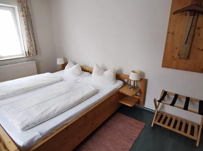 Sankt Urban Konukevi 4*
